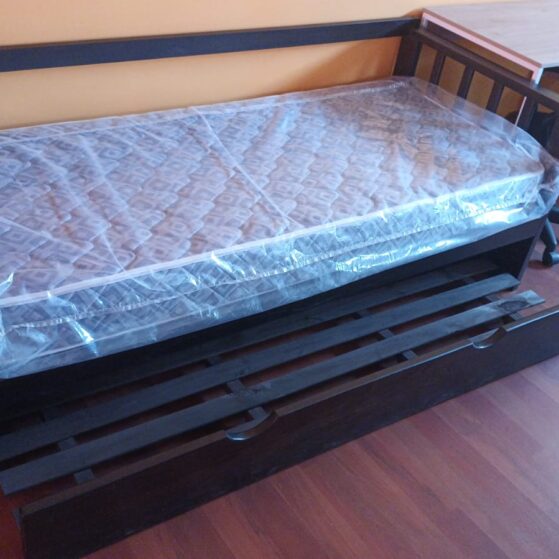 Sofa "Divan Cama Novo". Sofa de 2 cuerpos, doble cama de 1 plaza, de Color Living.