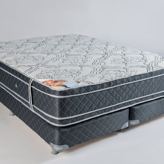 Conjunto Sommier "Coral" de 2 plazas x 140 cm de ancho: Base box y colchón de Espuma de alta densidad x 33 cm de alto. De Deseo.