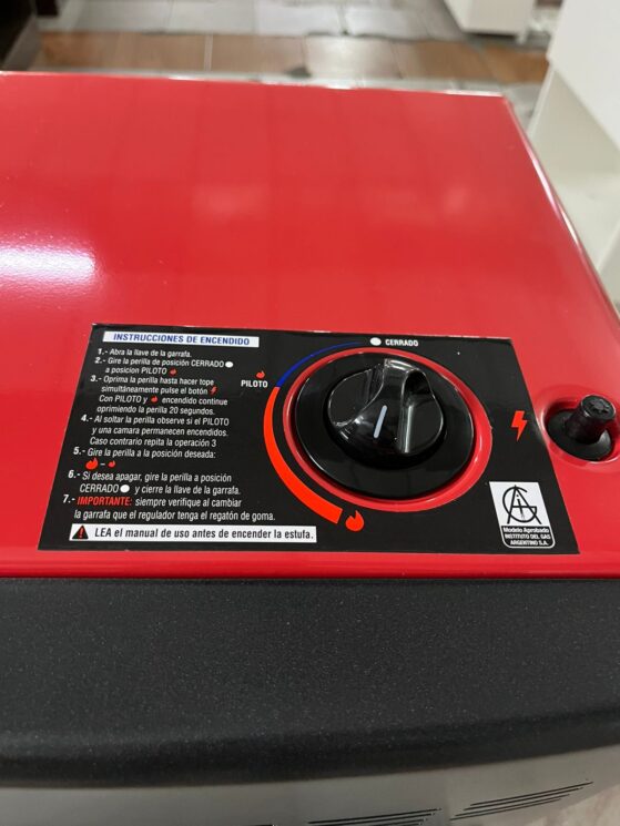 Estufa Garrafera con encendido y analizador atmosférico. Gabinete cerrado para garrafa de 10 kg. - Imagen 5