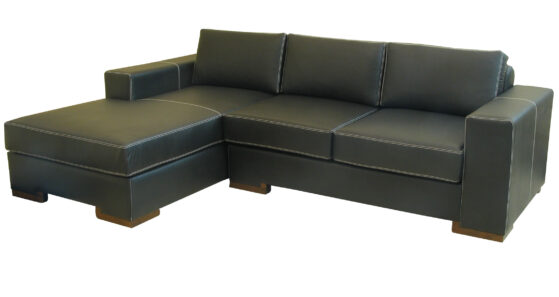 Sofa de 3 cuerpos en L. Modelo "Orion Chaise long G2", de Color Living.