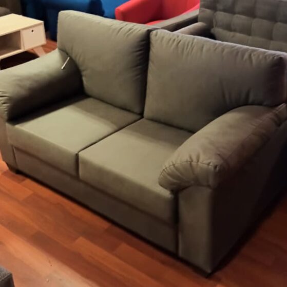 Sofa de 2 cuerpos. Modelo «GR SALERNO G4», de Color Living.
